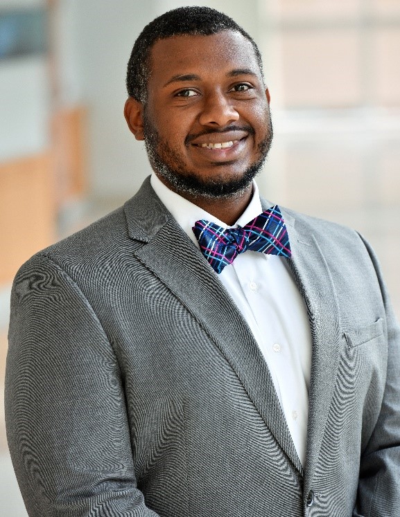 Photo of Dr. Jonathan Howe 